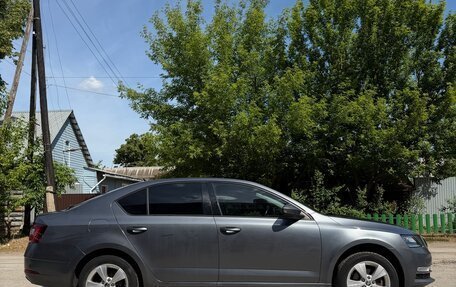 Skoda Octavia, 2018 год, 1 590 000 рублей, 8 фотография