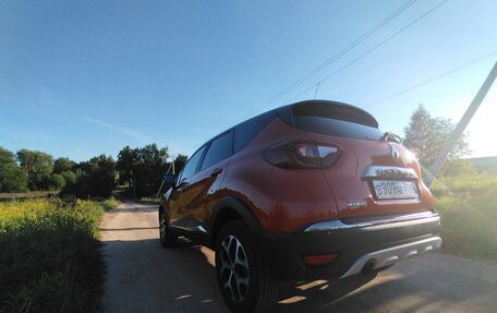 Renault Kaptur I рестайлинг, 2018 год, 1 400 000 рублей, 6 фотография
