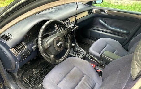 Audi A6, 1998 год, 235 000 рублей, 8 фотография