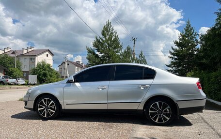 Volkswagen Passat B6, 2010 год, 710 000 рублей, 3 фотография