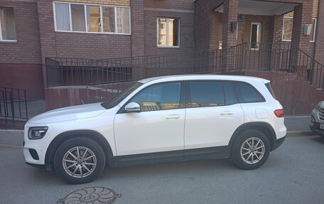 Mercedes-Benz GLB, 2020 год, 3 290 000 рублей, 2 фотография