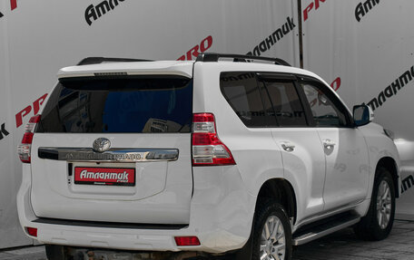 Toyota Land Cruiser Prado 150 рестайлинг 2, 2016 год, 3 985 000 рублей, 8 фотография
