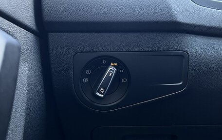 Volkswagen Tiguan II, 2018 год, 2 790 000 рублей, 17 фотография