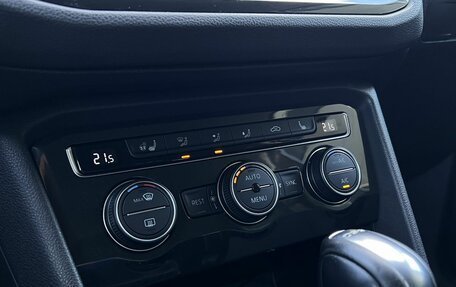 Volkswagen Tiguan II, 2018 год, 2 790 000 рублей, 25 фотография