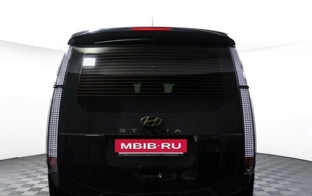 Hyundai Staria, 2021 год, 3 990 000 рублей, 6 фотография
