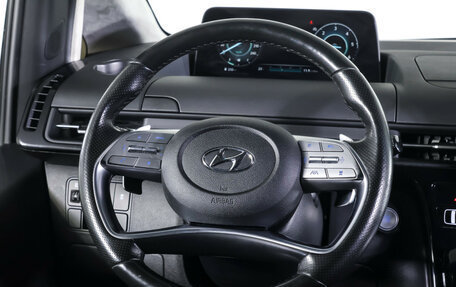 Hyundai Staria, 2021 год, 3 990 000 рублей, 18 фотография
