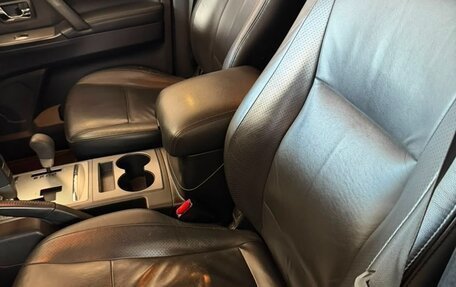 Mitsubishi Pajero IV, 2011 год, 1 685 000 рублей, 16 фотография