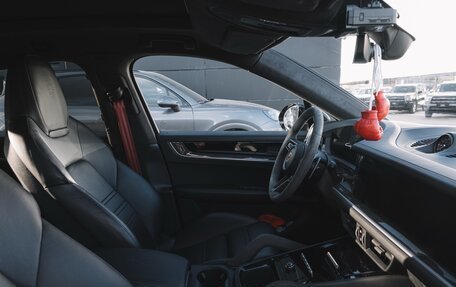 Porsche Cayenne III, 2023 год, 19 900 000 рублей, 8 фотография