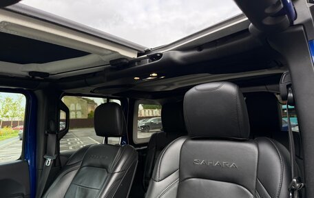 Jeep Wrangler, 2019 год, 4 100 000 рублей, 32 фотография