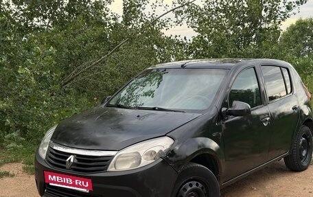 Renault Sandero I, 2014 год, 390 000 рублей, 3 фотография