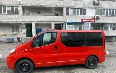 Renault Trafic, 2011 год, 1 350 000 рублей, 2 фотография