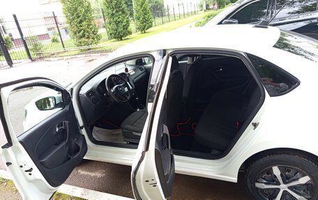 Volkswagen Polo VI (EU Market), 2018 год, 885 000 рублей, 8 фотография