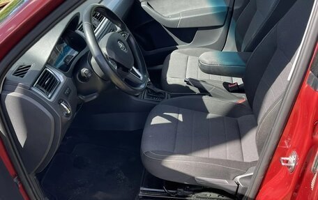 Skoda Rapid I, 2014 год, 1 200 000 рублей, 9 фотография