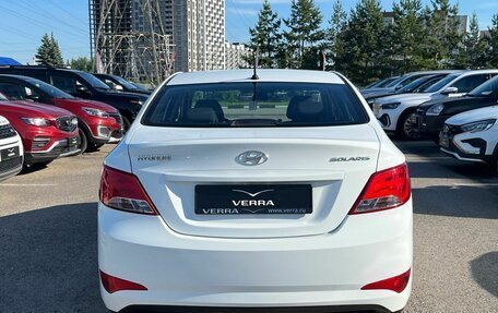 Hyundai Solaris II рестайлинг, 2015 год, 890 000 рублей, 5 фотография