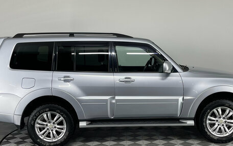 Mitsubishi Pajero IV, 2014 год, 2 590 000 рублей, 6 фотография
