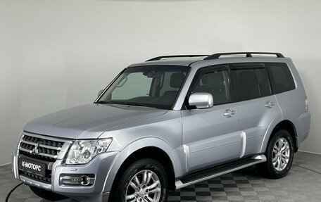 Mitsubishi Pajero IV, 2014 год, 2 590 000 рублей, 3 фотография