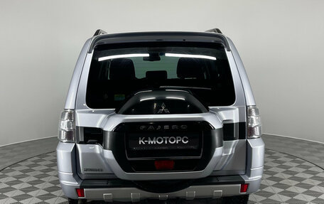 Mitsubishi Pajero IV, 2014 год, 2 590 000 рублей, 8 фотография