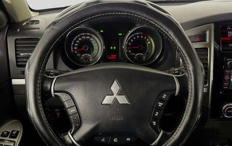 Mitsubishi Pajero IV, 2014 год, 2 590 000 рублей, 16 фотография