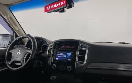 Mitsubishi Pajero IV, 2014 год, 2 590 000 рублей, 15 фотография