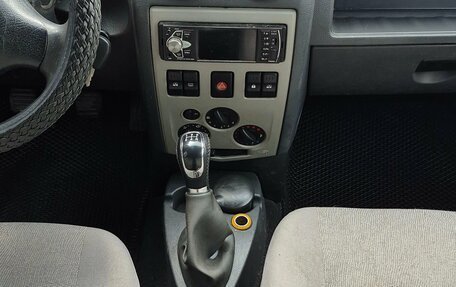 Renault Logan I, 2007 год, 299 000 рублей, 14 фотография