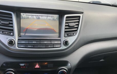Hyundai Tucson III, 2018 год, 2 159 000 рублей, 14 фотография