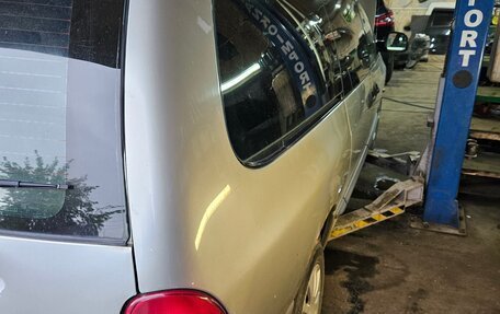 Chrysler Voyager III, 1998 год, 400 000 рублей, 6 фотография
