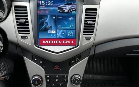 Chevrolet Cruze II, 2011 год, 490 000 рублей, 16 фотография