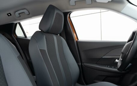 Peugeot 2008 II, 2020 год, 1 899 000 рублей, 17 фотография