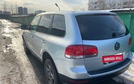 Volkswagen Touareg III, 2006 год, 710 000 рублей, 3 фотография