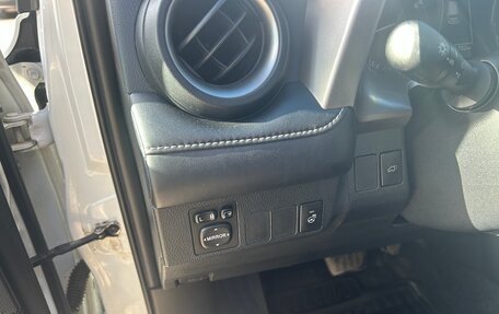 Toyota RAV4, 2017 год, 2 100 000 рублей, 8 фотография