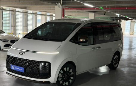 Hyundai Staria, 2025 год, 9 990 000 рублей, 2 фотография