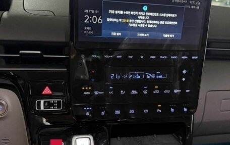Hyundai Staria, 2025 год, 9 990 000 рублей, 7 фотография