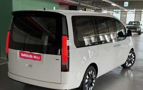 Hyundai Staria, 2025 год, 9 990 000 рублей, 9 фотография
