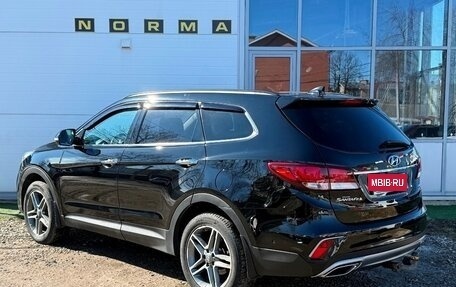 Hyundai Santa Fe III рестайлинг, 2018 год, 2 450 000 рублей, 6 фотография