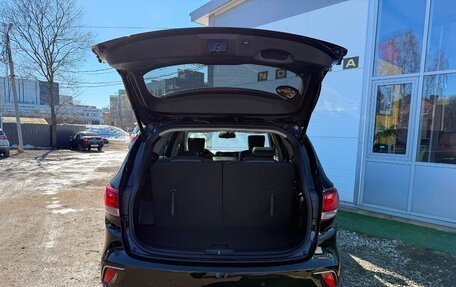 Hyundai Santa Fe III рестайлинг, 2018 год, 2 450 000 рублей, 16 фотография