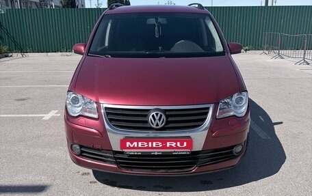 Volkswagen Touran III, 2008 год, 650 000 рублей, 8 фотография
