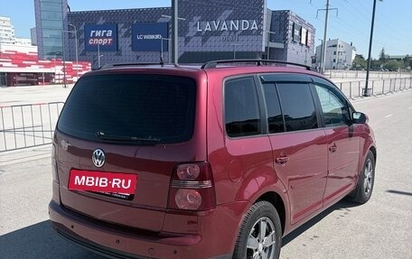 Volkswagen Touran III, 2008 год, 650 000 рублей, 5 фотография