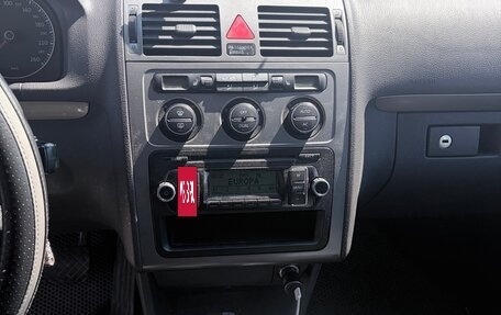 Volkswagen Touran III, 2008 год, 650 000 рублей, 12 фотография