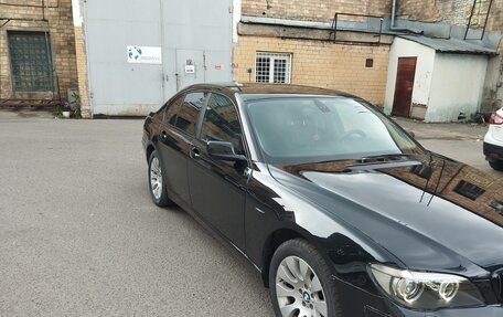 BMW 7 серия, 2006 год, 1 050 000 рублей, 9 фотография