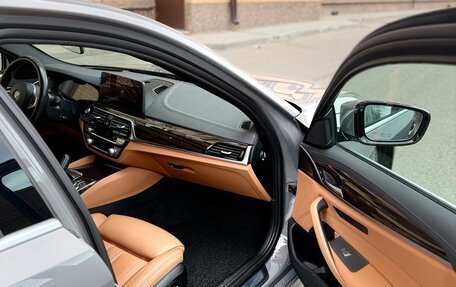 BMW 5 серия, 2020 год, 4 500 000 рублей, 14 фотография