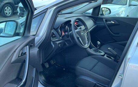 Opel Astra J, 2012 год, 640 000 рублей, 8 фотография