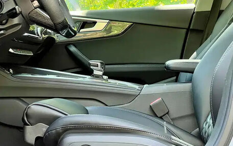 Audi A4, 2023 год, 2 400 004 рублей, 17 фотография