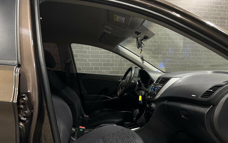 Hyundai Solaris II рестайлинг, 2014 год, 985 000 рублей, 8 фотография