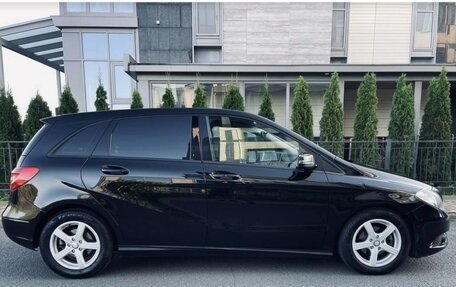 Mercedes-Benz B-Класс, 2013 год, 900 000 рублей, 1 фотография