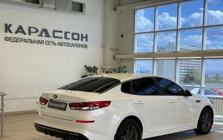KIA Optima IV, 2018 год, 1 220 000 рублей, 2 фотография