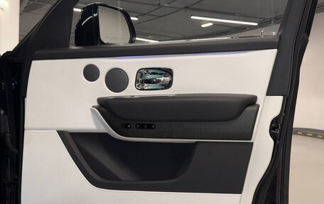 Rolls-Royce Cullinan, 2020 год, 25 500 000 рублей, 10 фотография