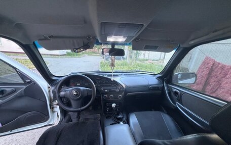 Chevrolet Niva I рестайлинг, 2013 год, 550 000 рублей, 9 фотография