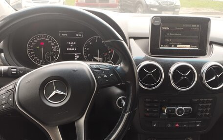 Mercedes-Benz B-Класс, 2013 год, 900 000 рублей, 7 фотография