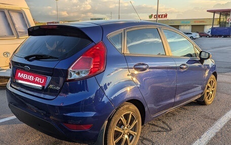 Ford Fiesta, 2016 год, 800 000 рублей, 4 фотография