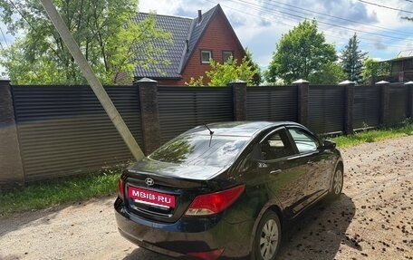 Hyundai Solaris II рестайлинг, 2016 год, 880 000 рублей, 5 фотография
